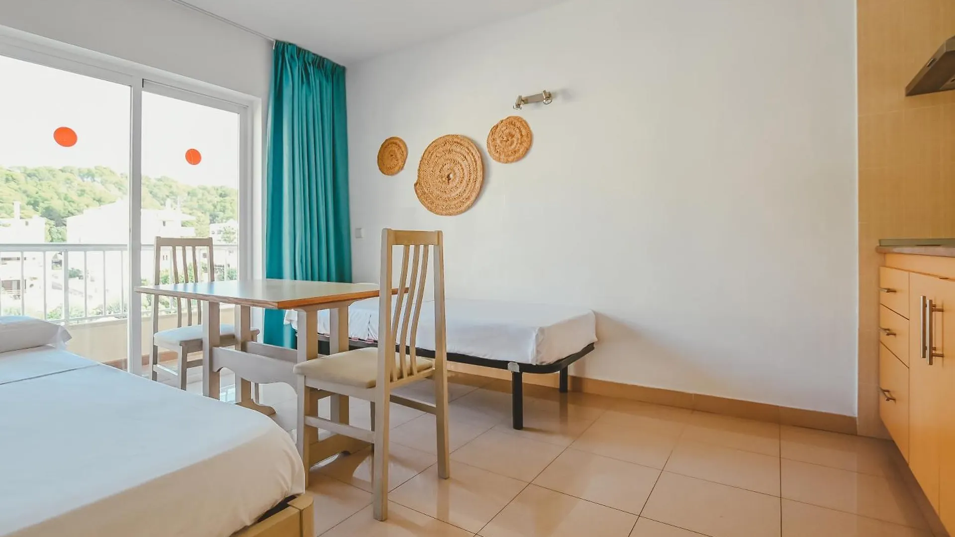 Hotel Lliteras Cala Ratjada  0*, Cala Ratjada (Mallorca)
